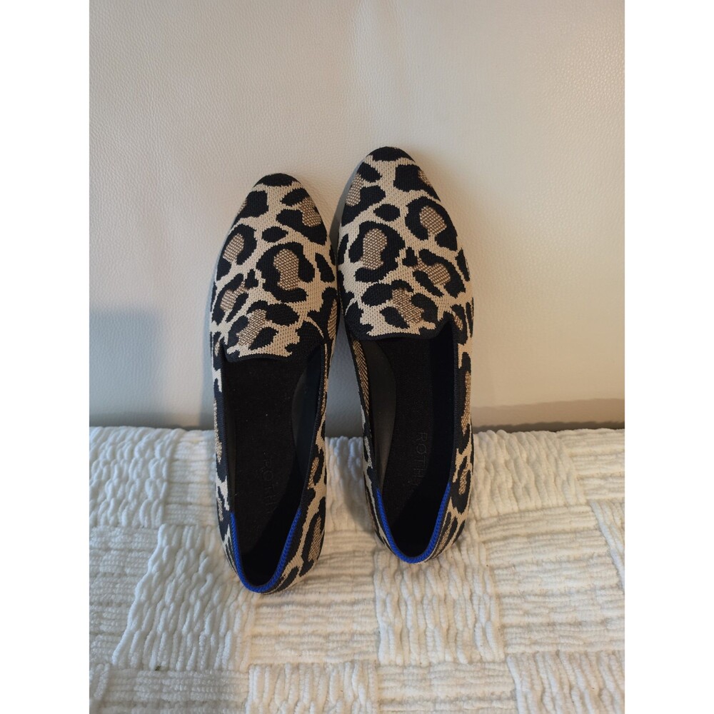 Rothy's The Almond Loafer in the "Desert Cat" Sz 10.